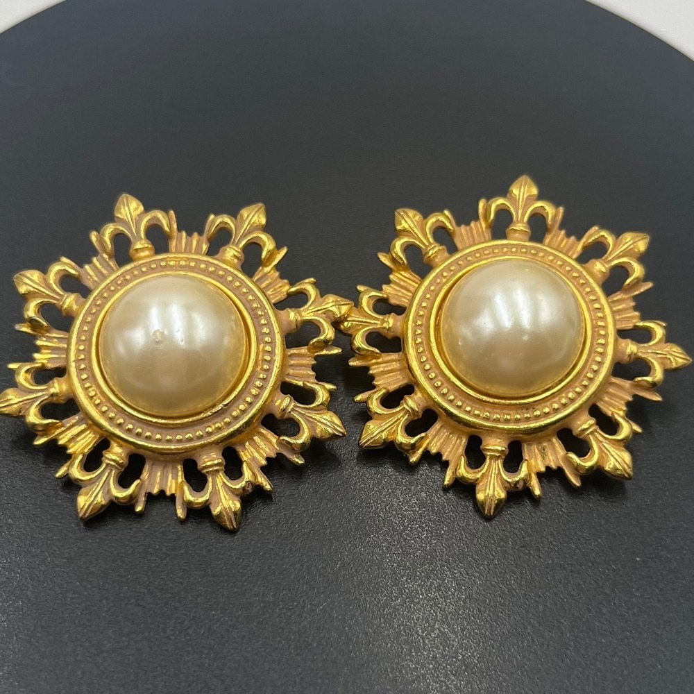 Ben-Amun Vintage Faux Pearl l fleur-de-lis Clip On Statement Earrings